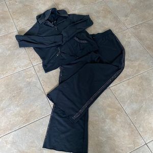 Finity jogging suit